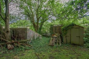 Photo 18- click for photo gallery